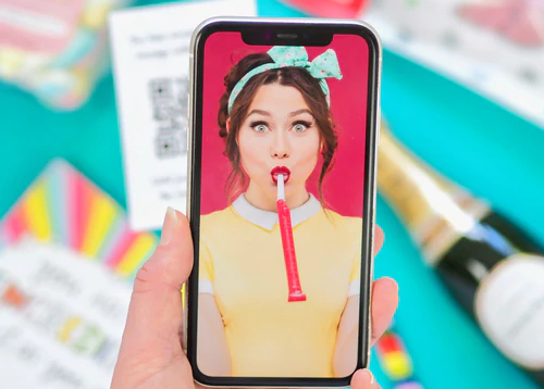 QR video message