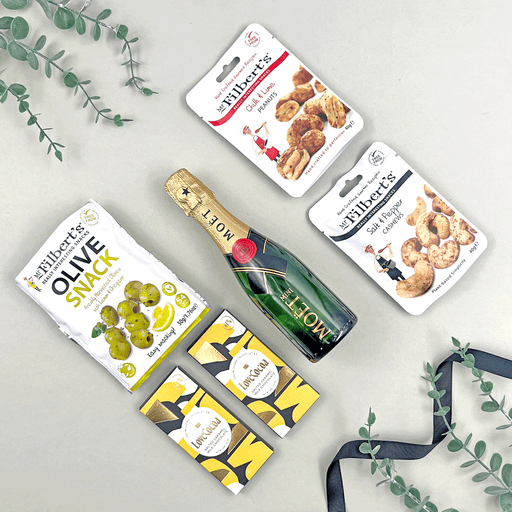 The Champagne And Nibbles Gift Box