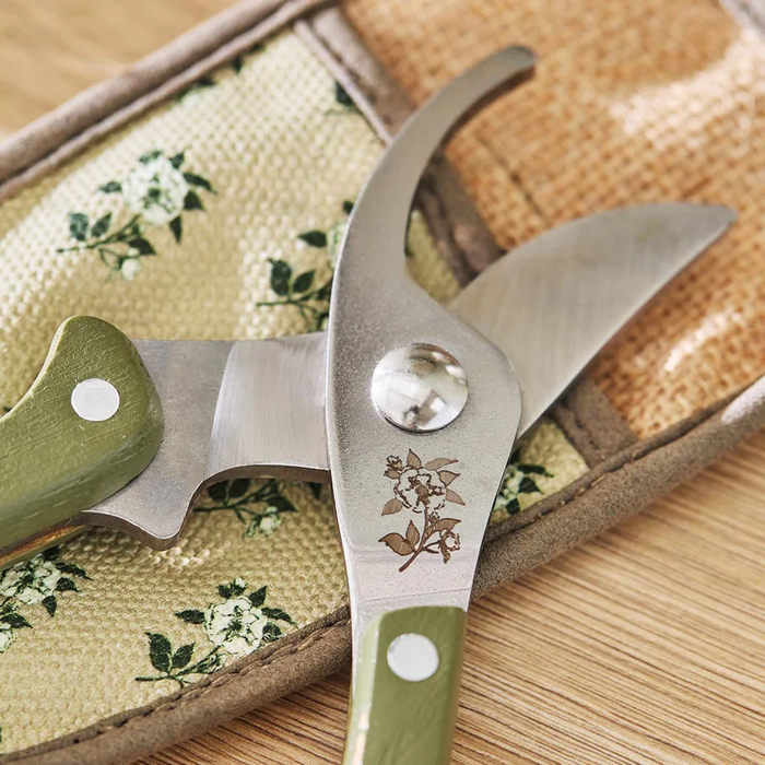 Sophie Allport Rose Secateurs Set