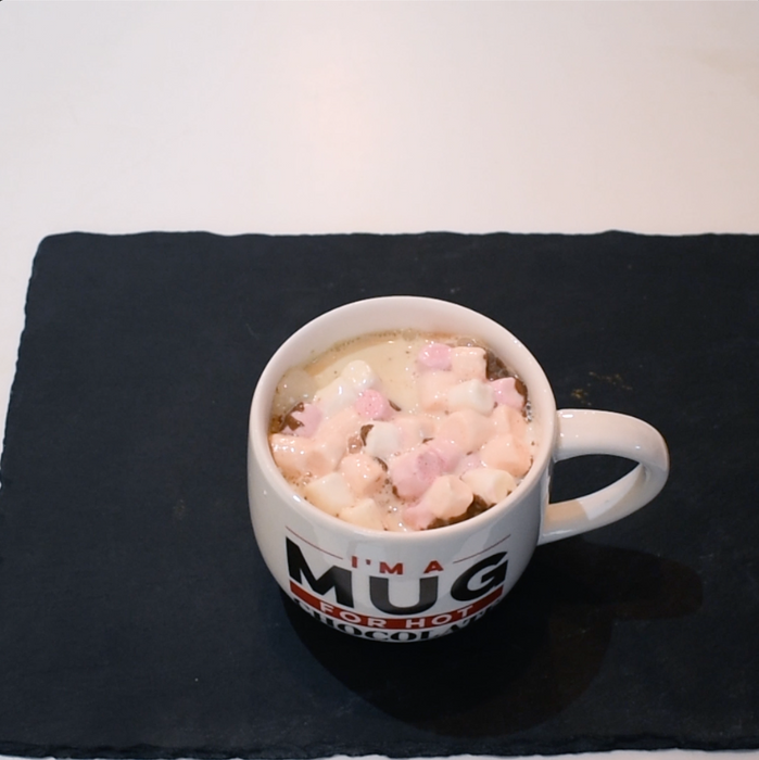 VEGAN Hot Chocolate & Marshmallow Bombes